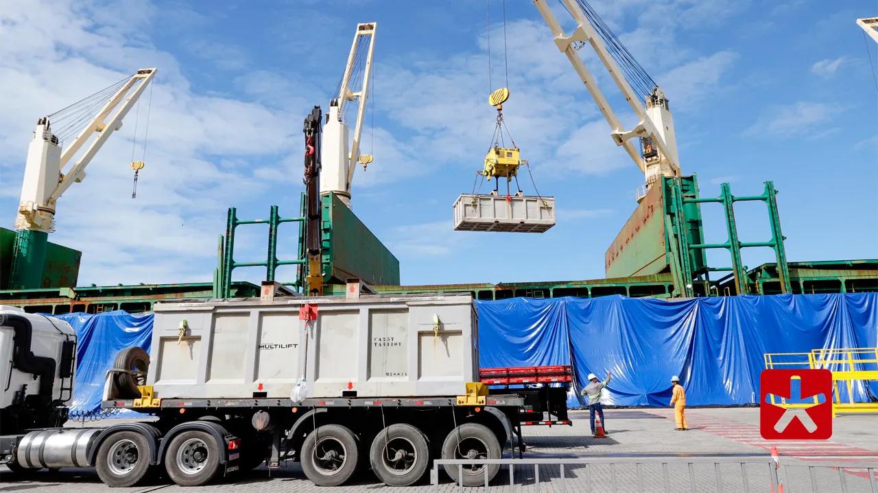 Principais produtos importados foram minérios de ferro e concentrados, café e ouro