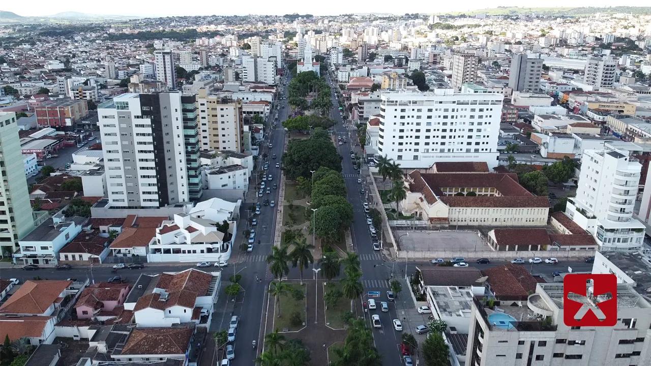 Dados apontam crescimento com destaque para os setores de serviços e construção
